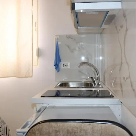 Downtown With Self Check-in 24/7. Apartamento *