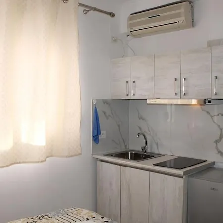 Downtown With Self Check-in 24/7. Tirana